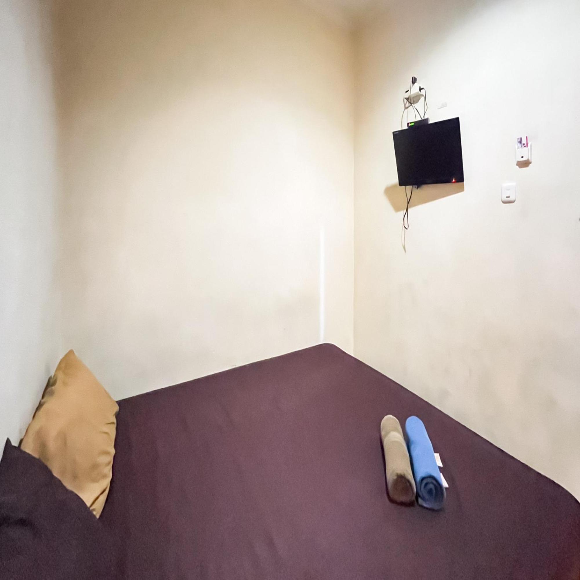 Arcadia Rooms Redpartner Jakarta Luaran gambar