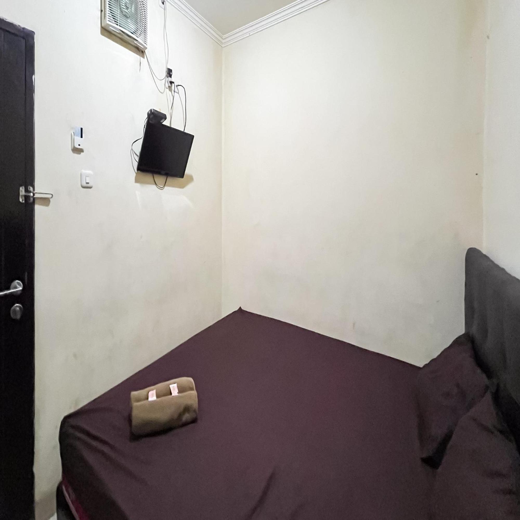 Arcadia Rooms Redpartner Jakarta Luaran gambar